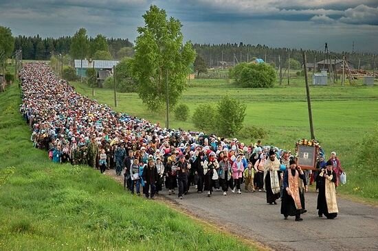 Крестный ход на Пасху