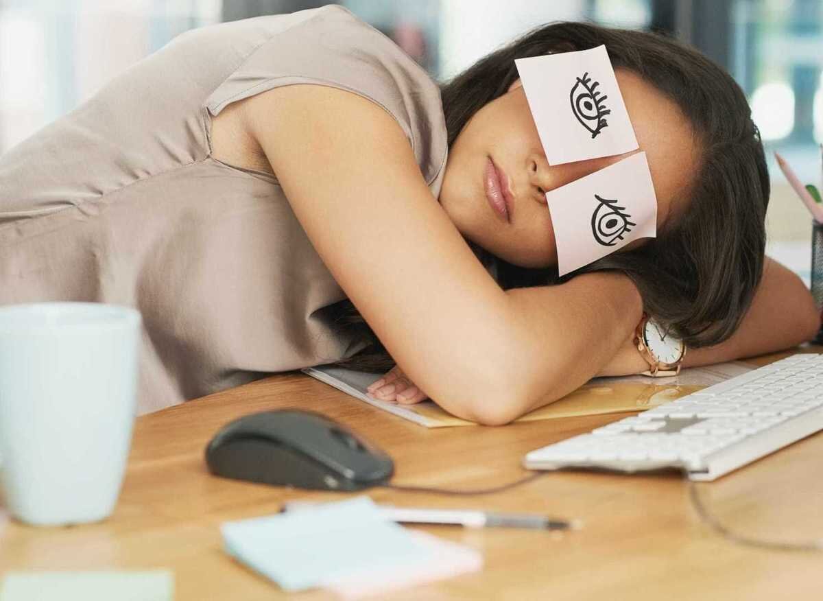 Переработка не позволяет сотрудникам работать в течение всего дня с высокой отдачей. Источник фото: Таммерс