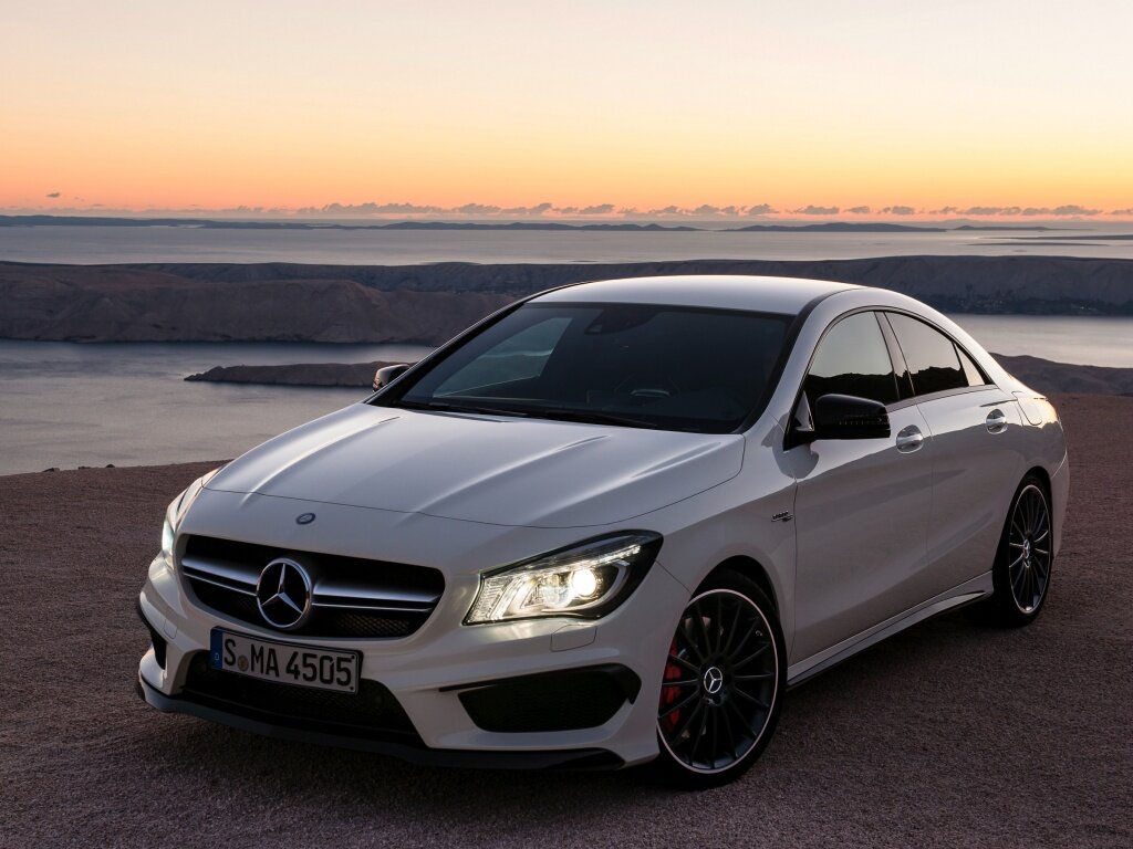  Mercedes-Benz CLA-Class