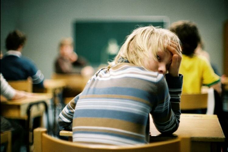 shot from "Låt den rätte komma in"/2008/Tomas Alfredson/kinopoisk.ru