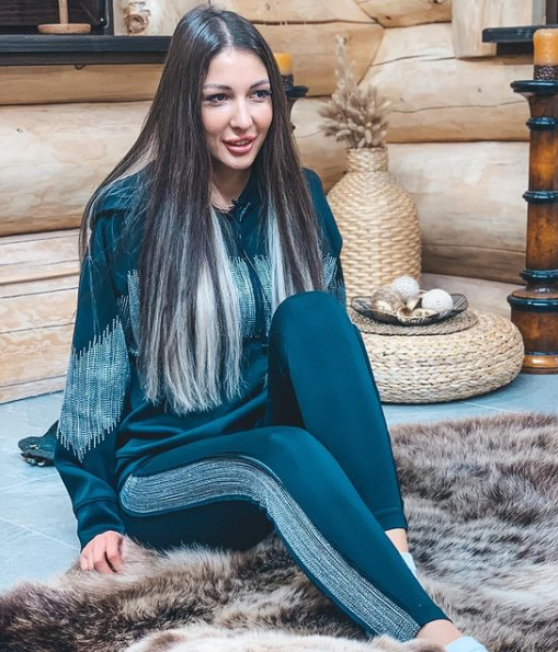 Яна Захарова  (фото из Instagram)