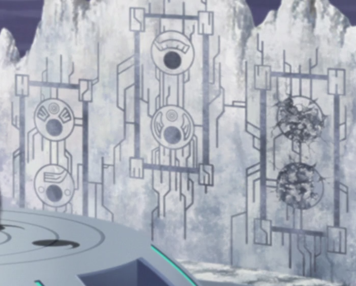 Пьедестал Ооцуцуки в качестве телепорта в какое-то измерение с 2 неизвестными Ооцуцуки.