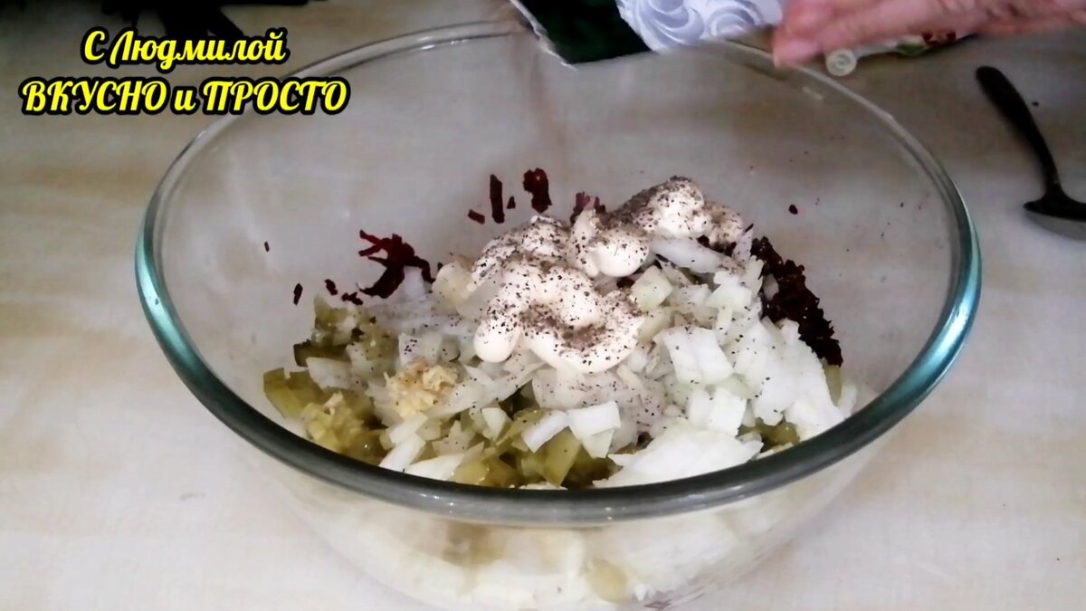 Вкусный салат из свеклы. Рецепты салата с сырой и варёной свеклой