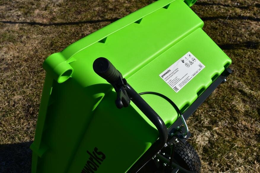 Самоходная тачка GREENWORKS Садовая тележка 106 л