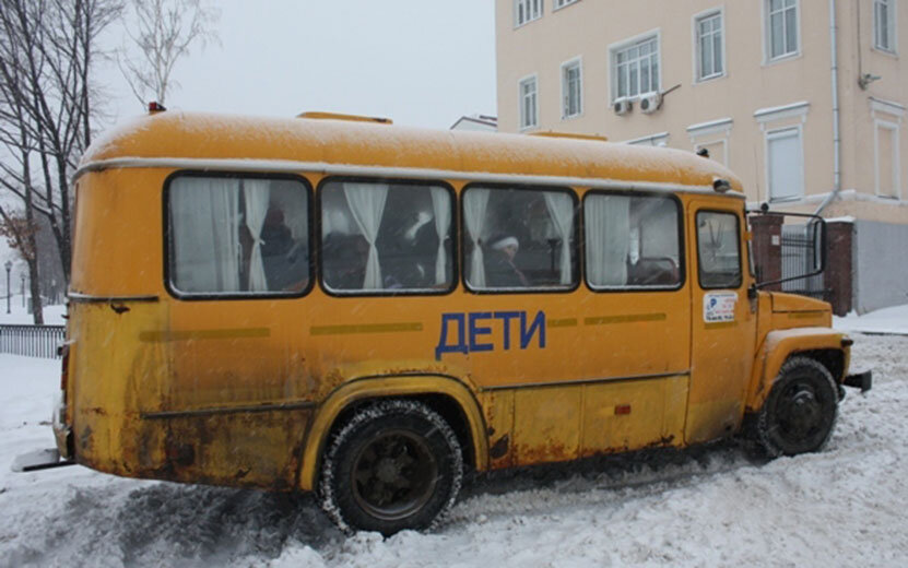  В ряде школ автобусы уже износились, их постепенно меняют на новые. Фото: архив