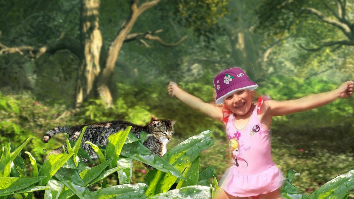 Вот, такая энергичная девочка Юла. Они пришли в лес, но не к воробышку.