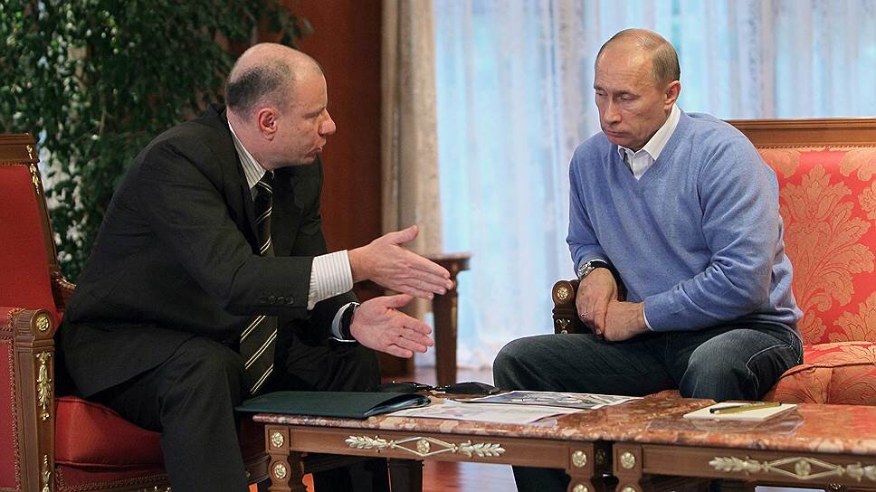 Владимир Потанин рассказывает главе государства о своей верности Отечеству