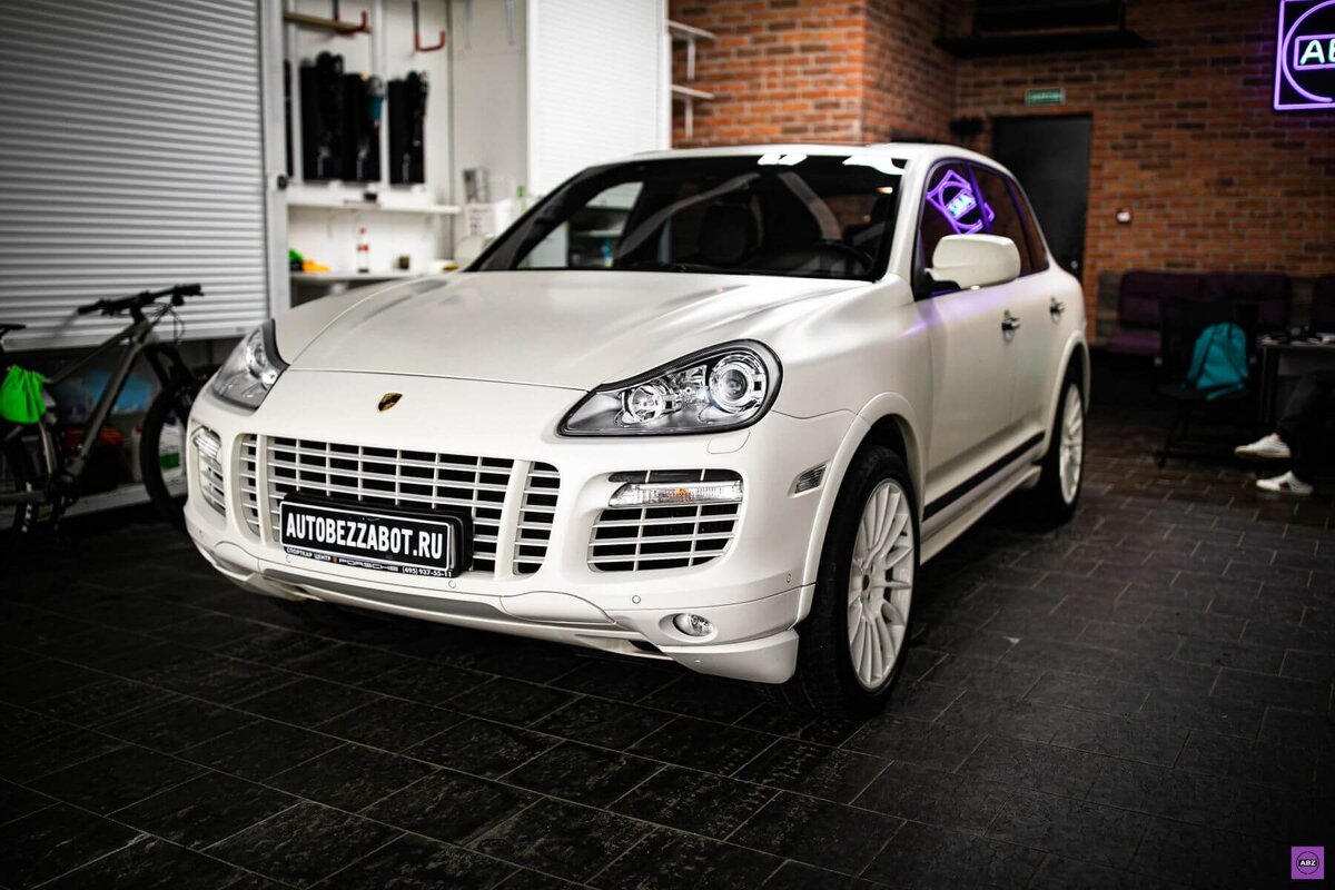      Porsche Cayenne    ABZ    