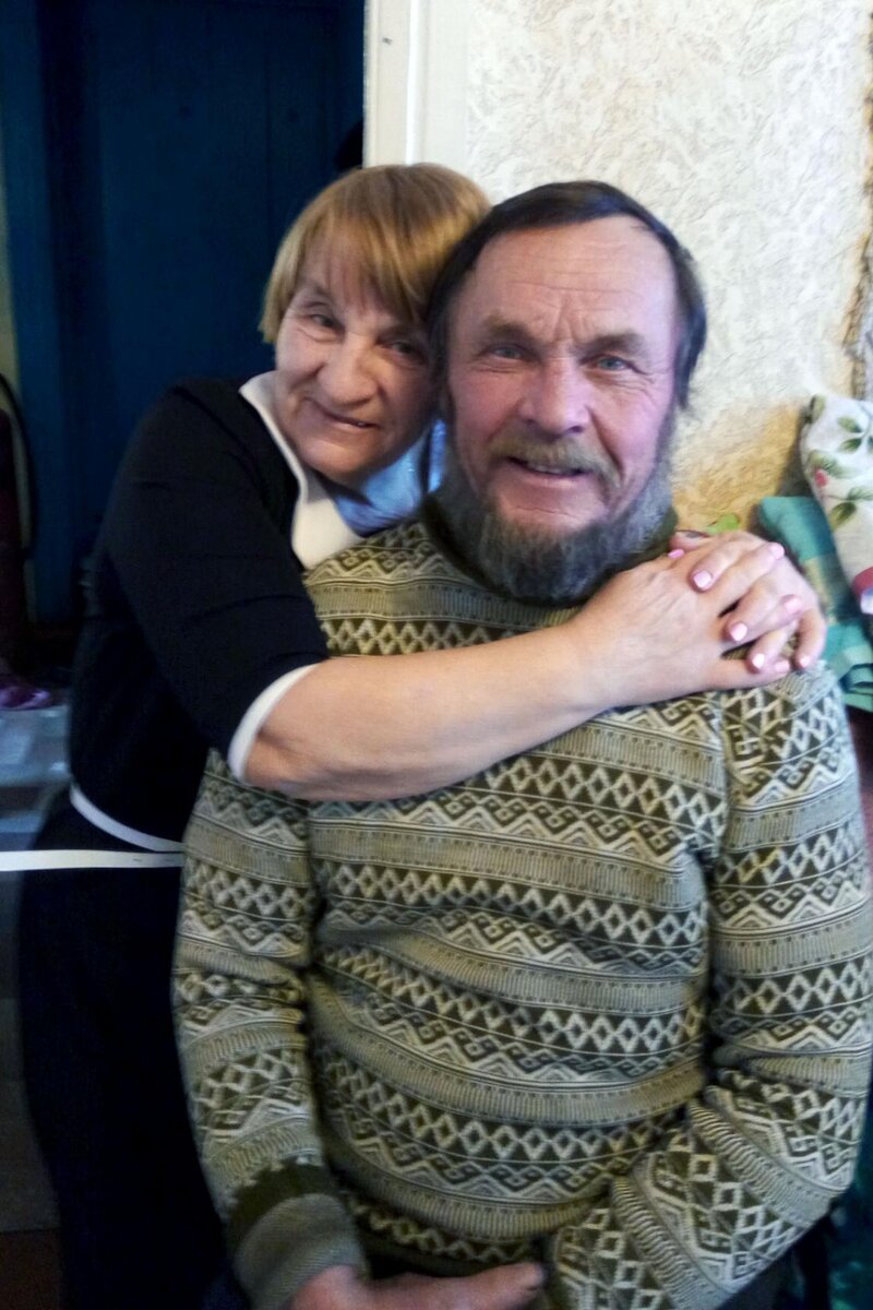 фото из семейного альбома.