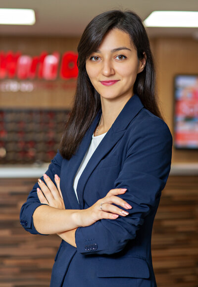 ЛИЯ КАЛИНИНА Руководитель отдела продаж 
Фото взято из открытых источников - поиск Яндекса