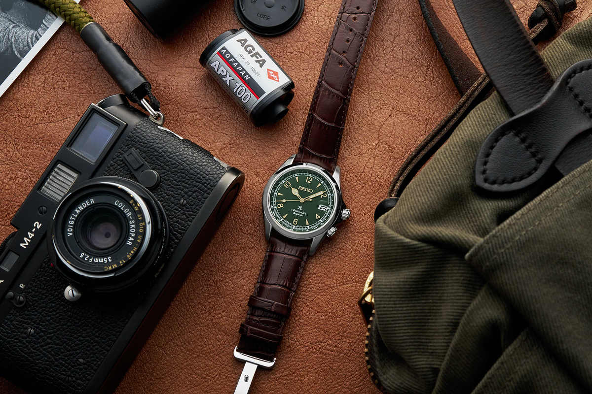 Seiko Prospex Alpinist SBP121J1 с зеленым циферблатом на ремешке