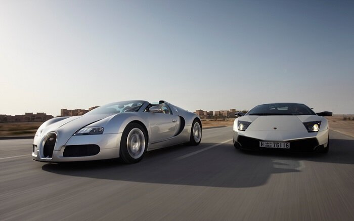 Bugatti vs Lamborgini
