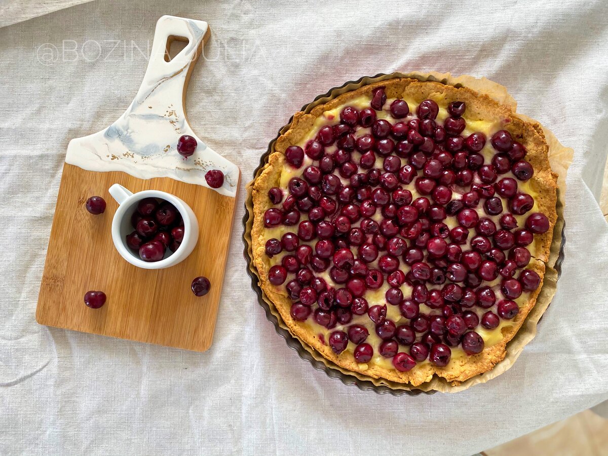 Пирог с вишней