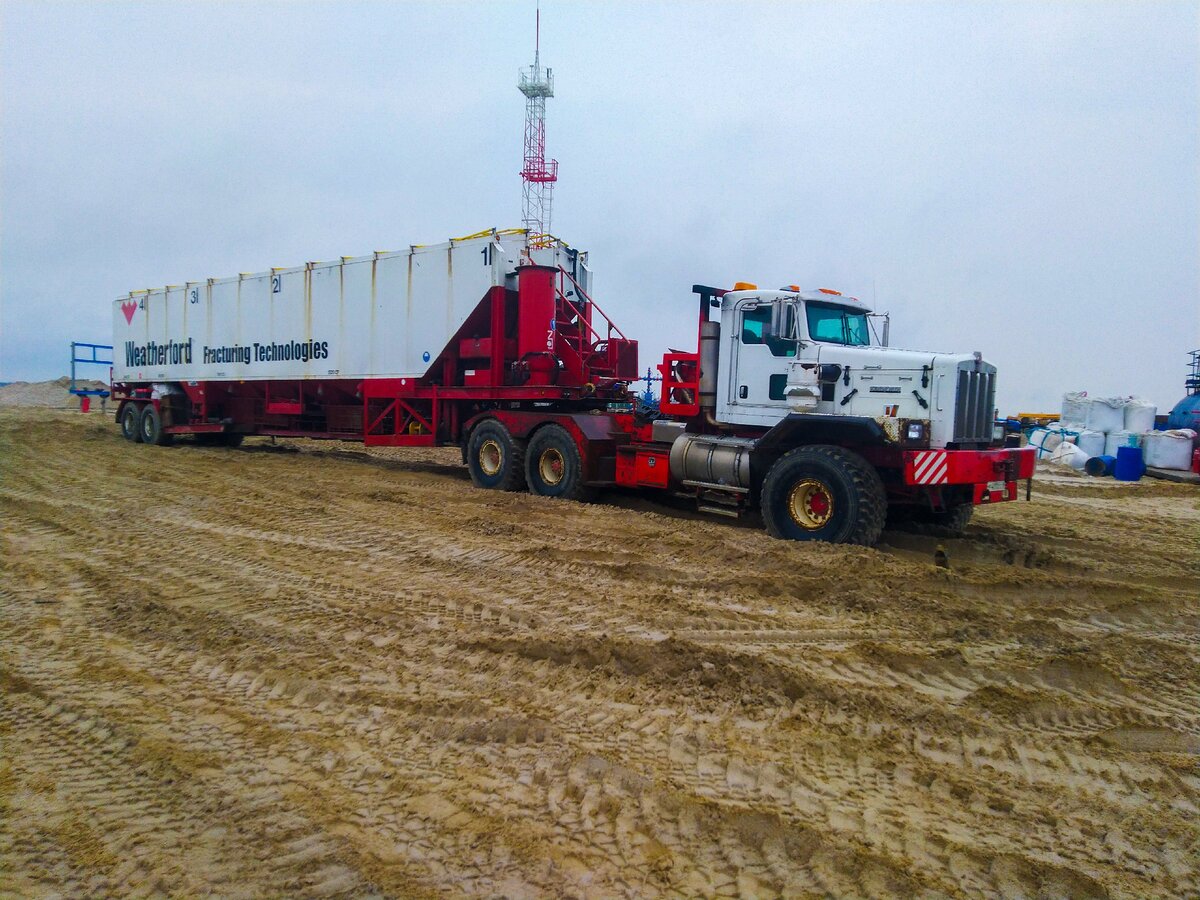 На севере много техники, которою редко встретишь в городе