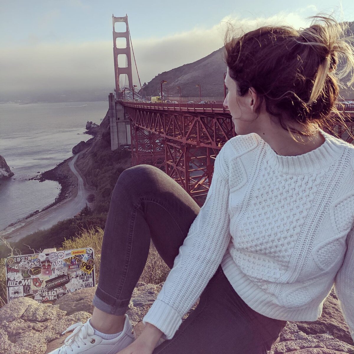 Мост Золотые Ворота. Обращали внимание, как часто его показывают в американских фильмах? Думаю, не реже, чем Статую Свободы.