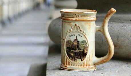 фото отсюда https://infogid.cz/7-pravil-pitya-termalnoj-vody-v-karlovyh-varah/ 