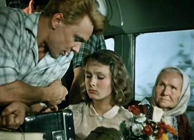 кадр из фильма «Первое свидание»