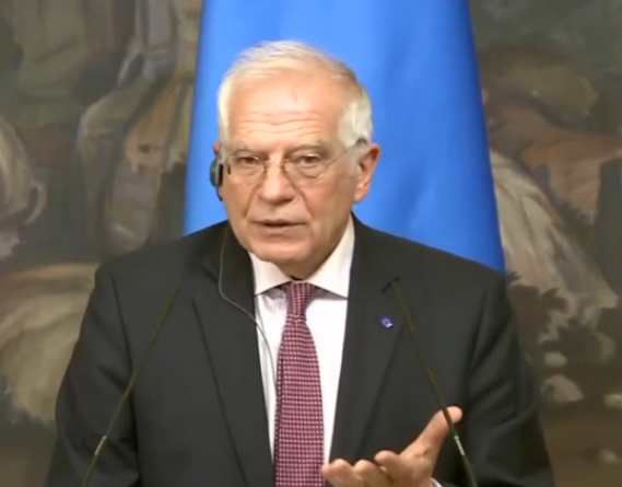 Эссе // На фото: Жозеп Боррель во время визита в Москву, февраль 2021 года