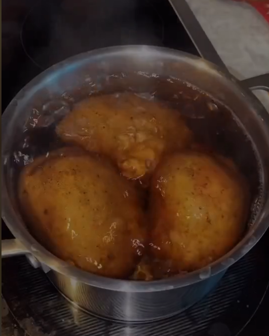 Варим картофель