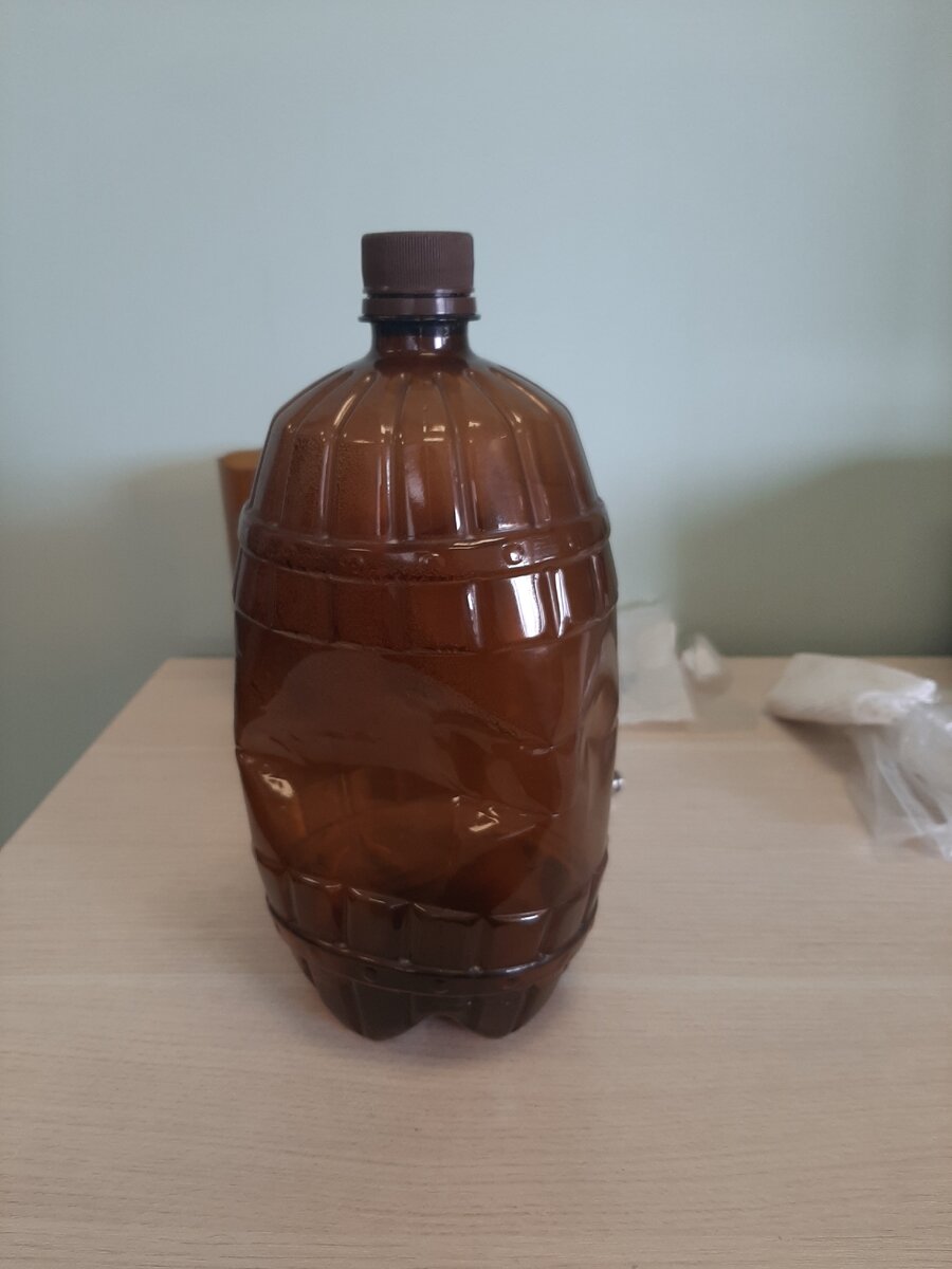 Непременный атрибут любой урны)))