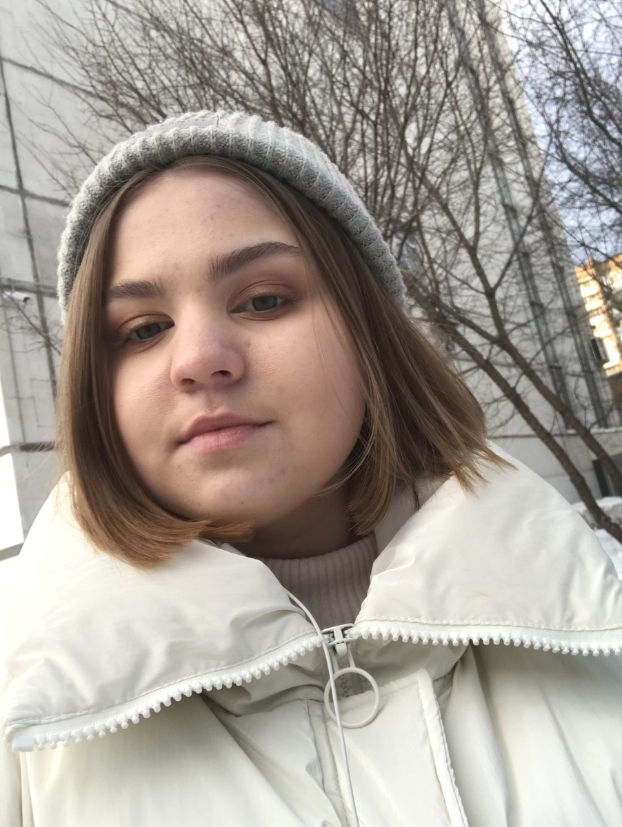 Слишком много белого цвета для одной фотографии.