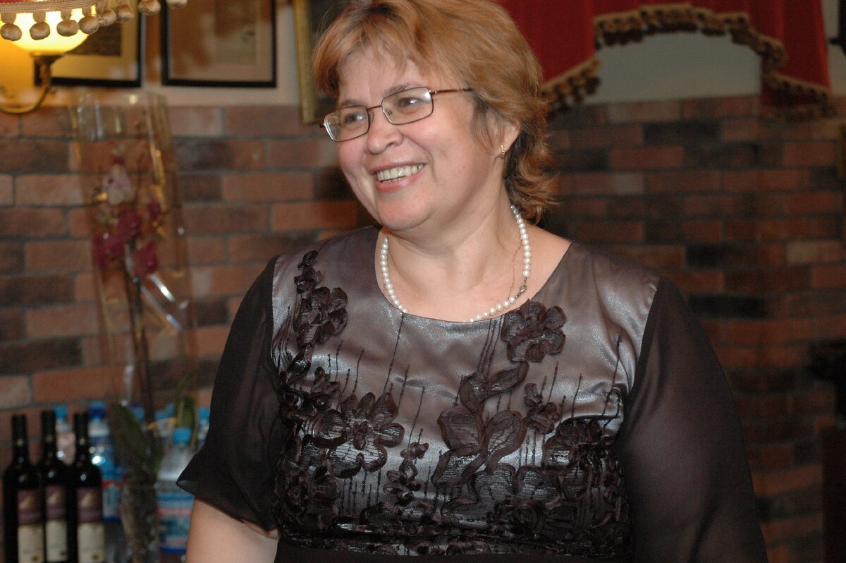 Мои 50 лет, те события, что я описала были в 38 лет, когда нибудь я доберусь и до старых фотографий. 