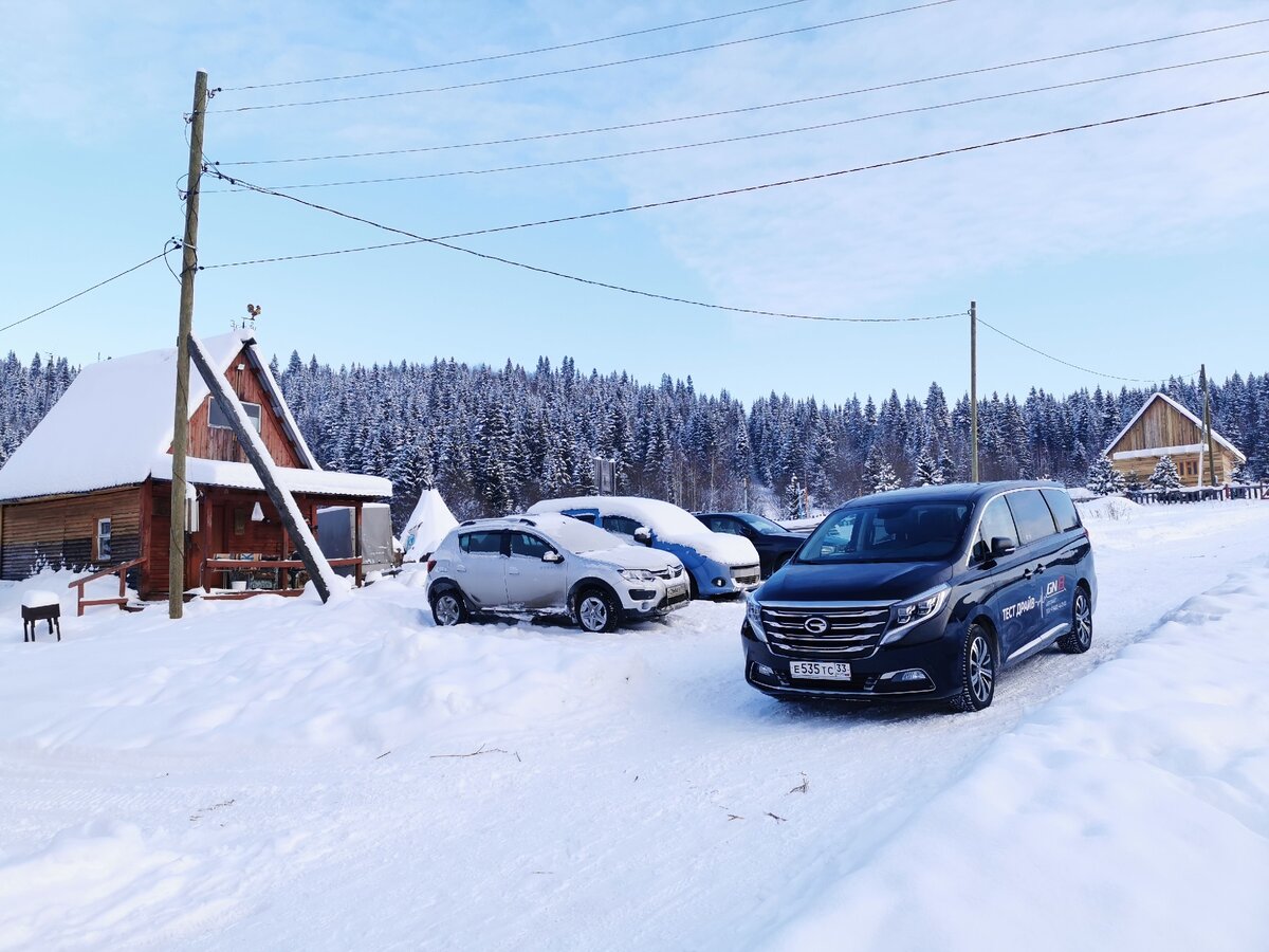 По размеру - как американец среди европейцев :)