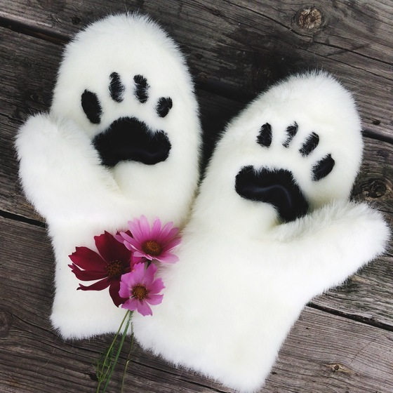 Красивая и несложная подача продукта в крауд-проекте 2015 года: Варежки «ЛАПКИ»