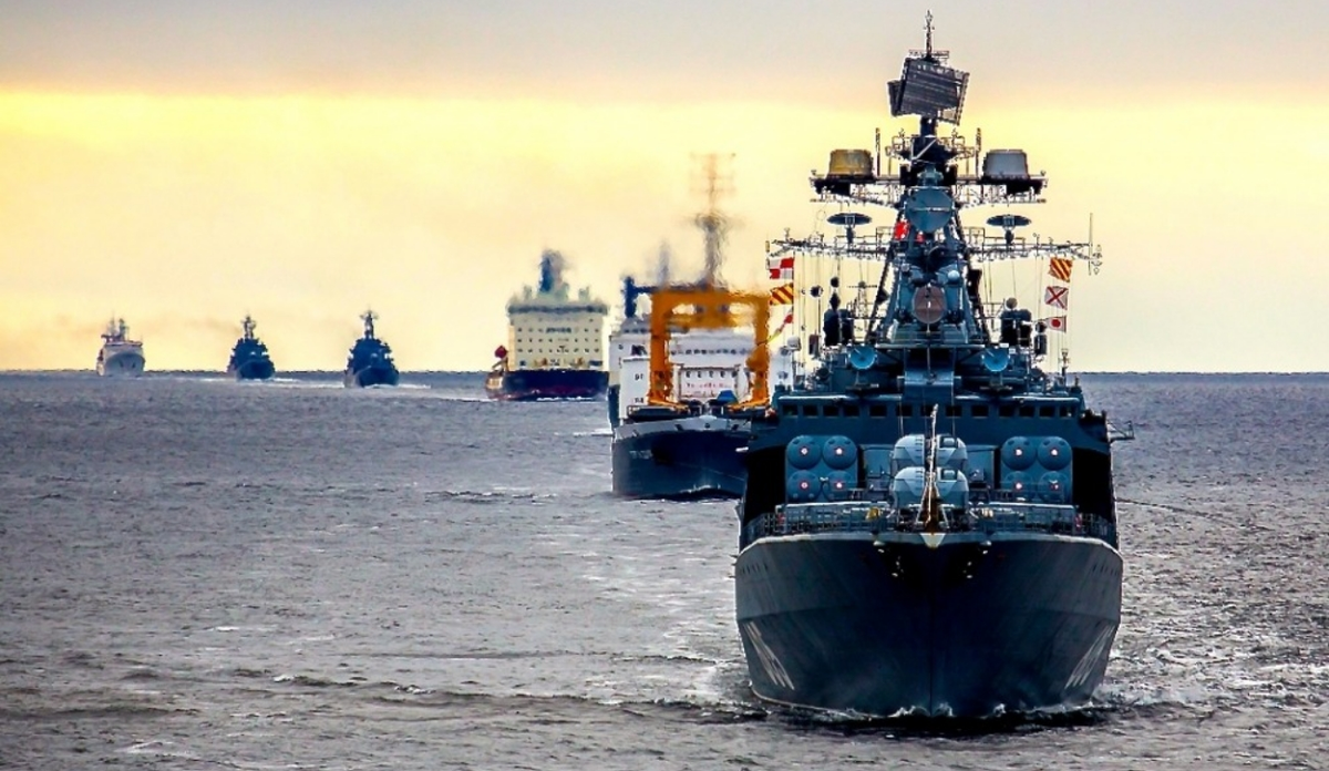 Арктические маневры кораблей ВМФ России в море Лаптевых. Фото из интернета.