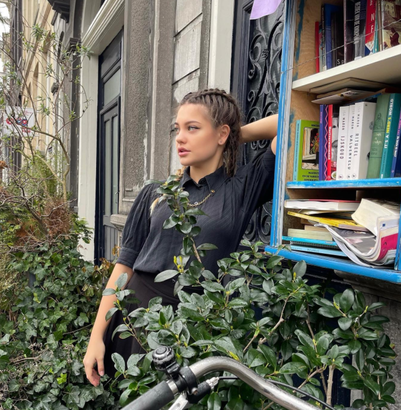 Фото взяты из Инстаграма Дилары