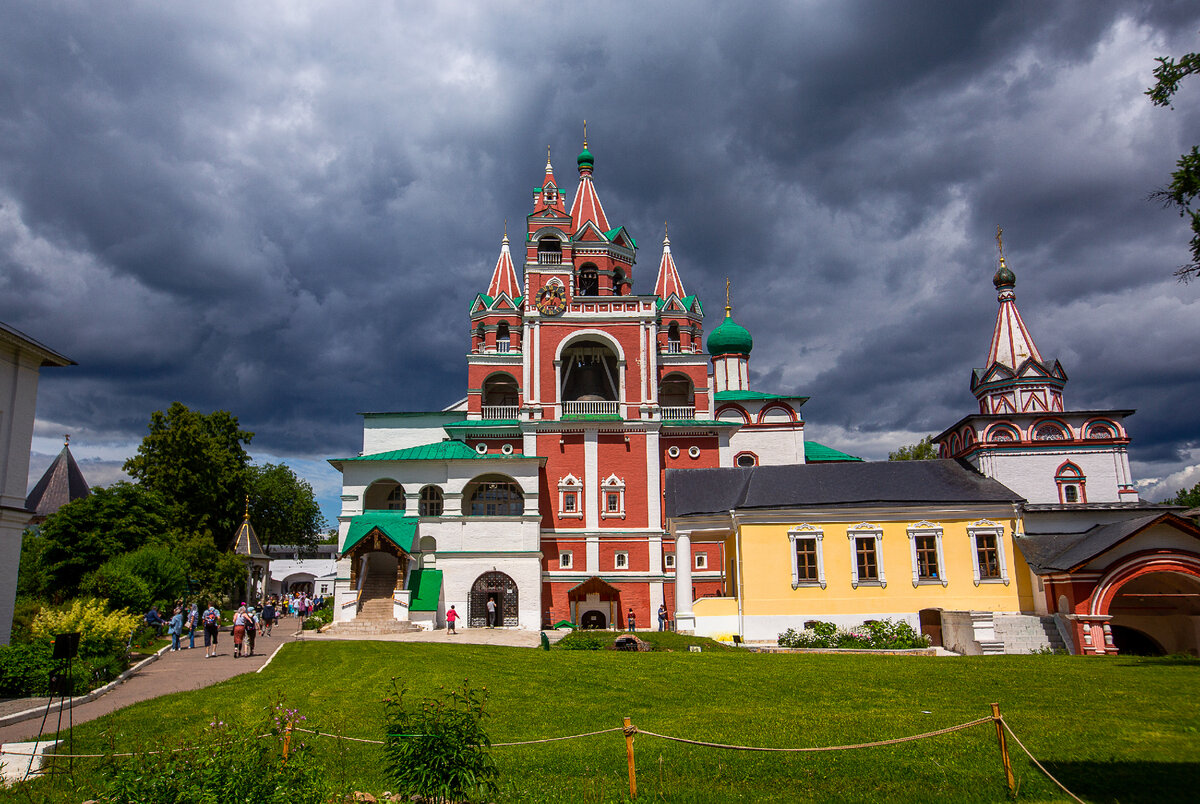 Саввино-Сторожевский монастырь. Звенигород, Московская область. Фото автора статьи  
