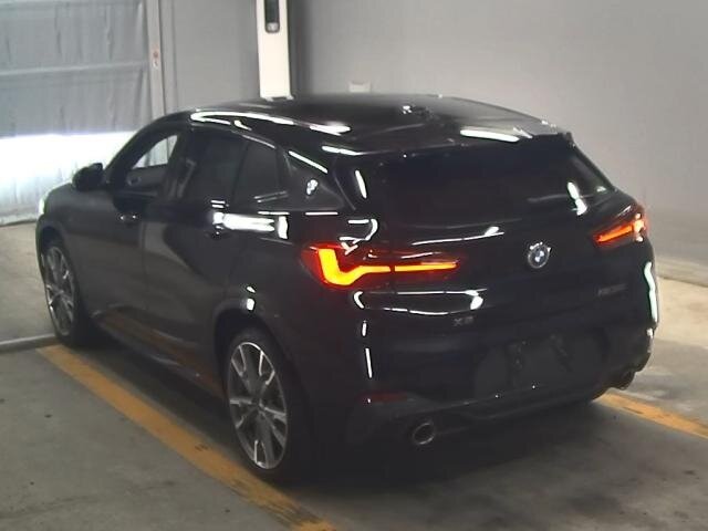 Фото с аукциона Японии