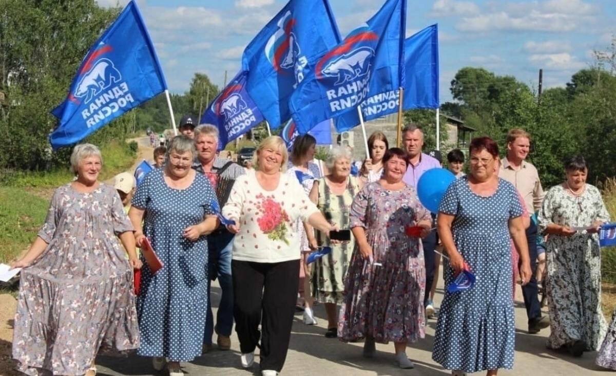 https://arkhangelsk.er.ru/activity/news/v-ustyanskom-rajone-otkryli-zaasfaltirovannyj-uchastok-dorogi-v-poselke-studenec