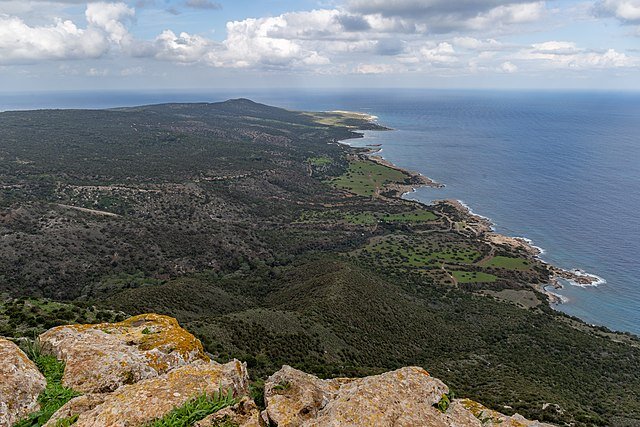 Вид на полуостров Аккаманс. Wikimedia