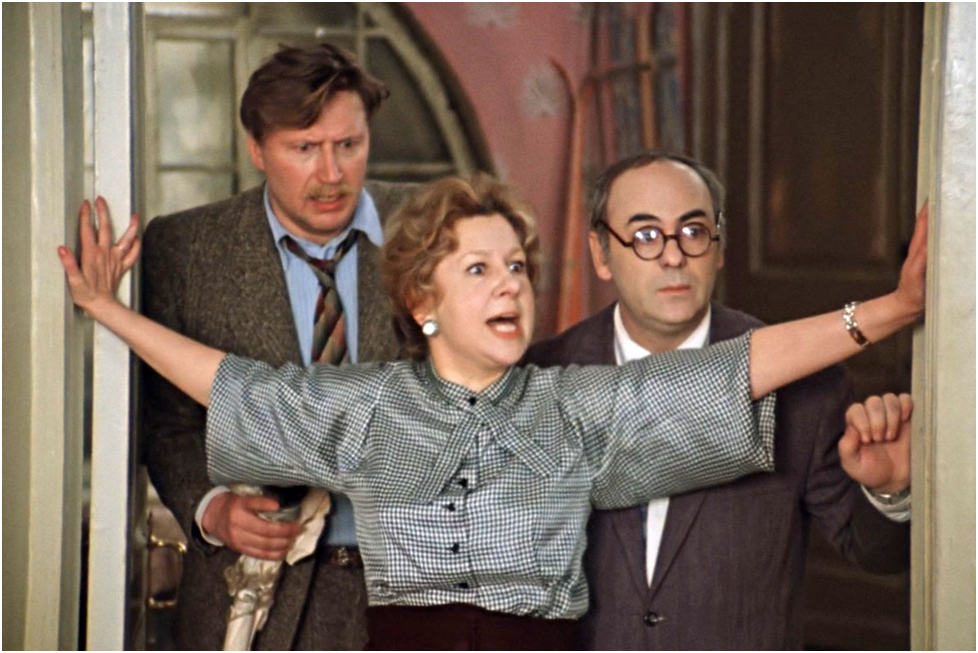   кадр из к/ф. «Покровские ворота», 1982 г.
