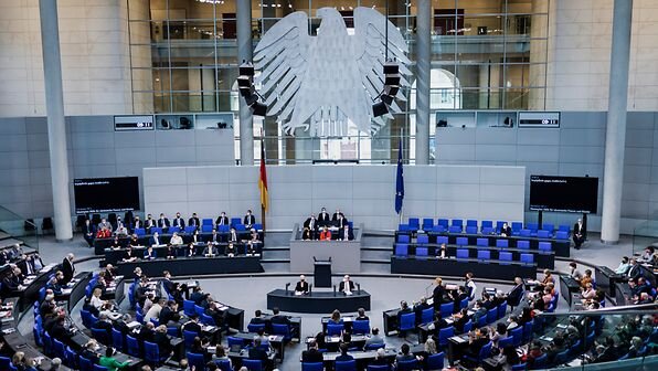 Фото с сайта правительства ФРГ, www.bundestag.de/📷
