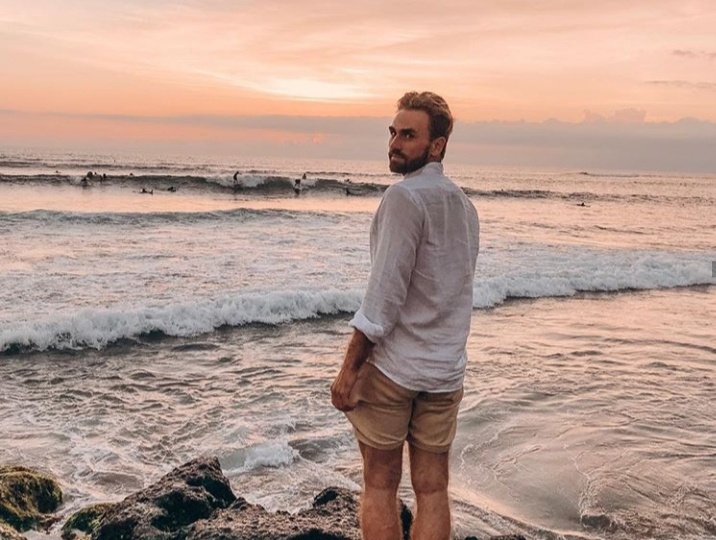 На какие деньги я живу и что позволяет мне путешествовать по всему миру всвободном режиме?