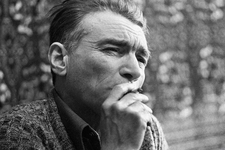 Виктор Викторович Конецкий