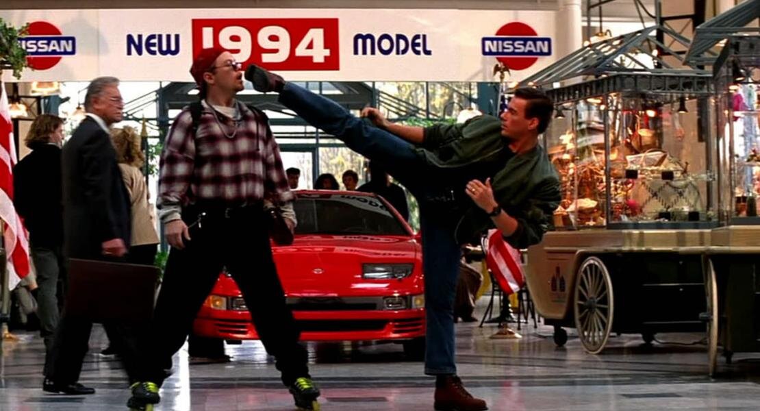 Кадр из фильма «Патруль времени»