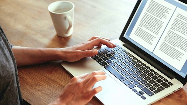 Писать книгу лучше всего на компьютере