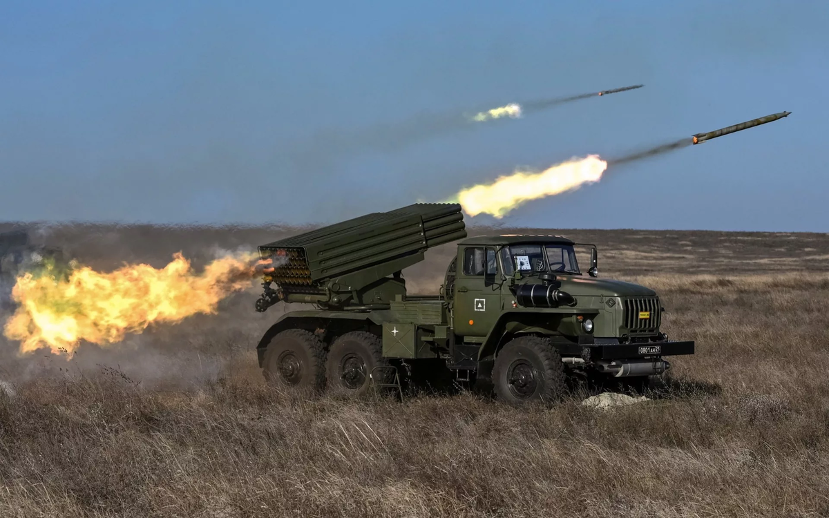 Реактивная установка. РСЗО БМ-21 град. Реактивная система залпового огня БМ- 21«град».. РСЗО 9к51м «Торнадо-г». РСЗО БМ-21у "град-м"