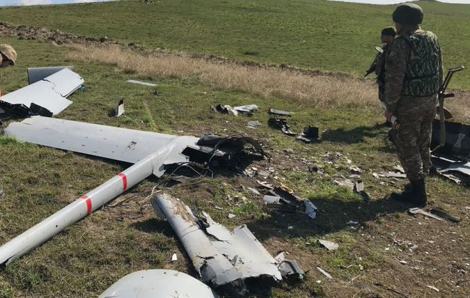 В Арцахе сбит очередной турецкий БПЛА Bayraktar TB2. Фото из интернета.