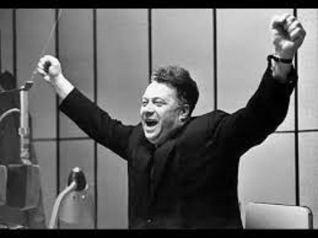 Получать удовольствие от работы могут далеко не все. Он мог.