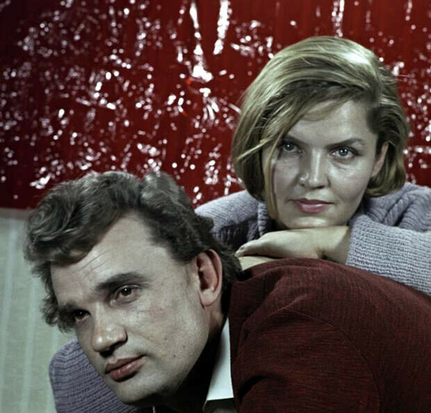 Встретив своё счастье однажды, актриса заплатила за него высокой ценой. Кем стала её дочь от известного советского актёра6