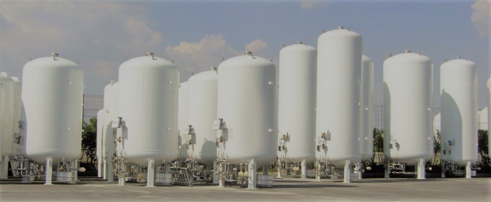 Резервуары хранения СПГ не похожи на резервуары хранения ГСМ