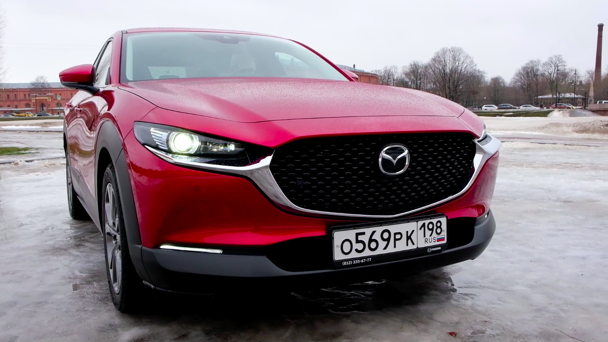 Как бы вы не относились к марке, вряд ли можно спорить с тем, что ребятам удалось найти свой собственный стиль. Мазду можно спутать только с другой Маздой.