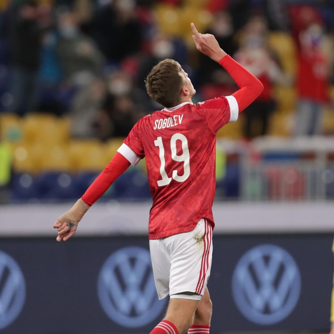 Александр Соболев – нападающий сборной России