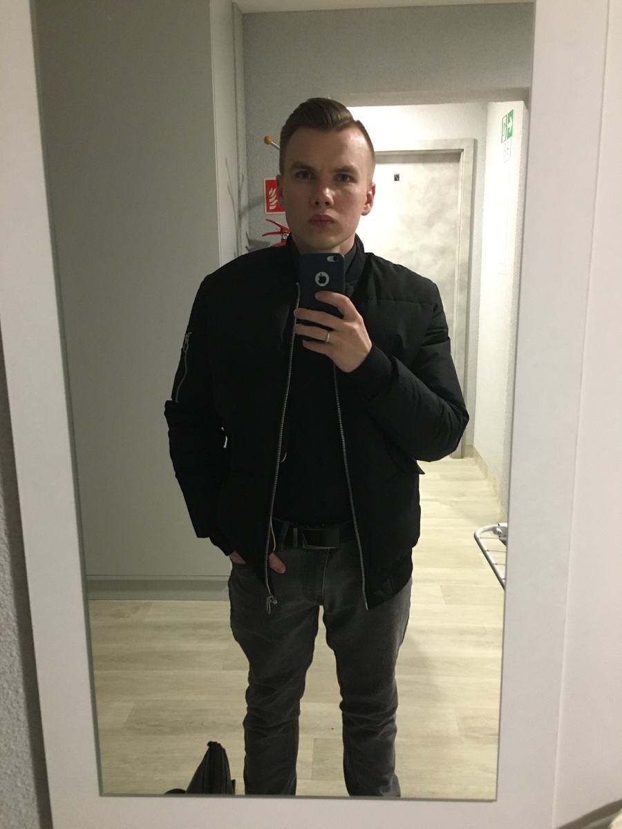 Вечер перед выездом на собеседование 