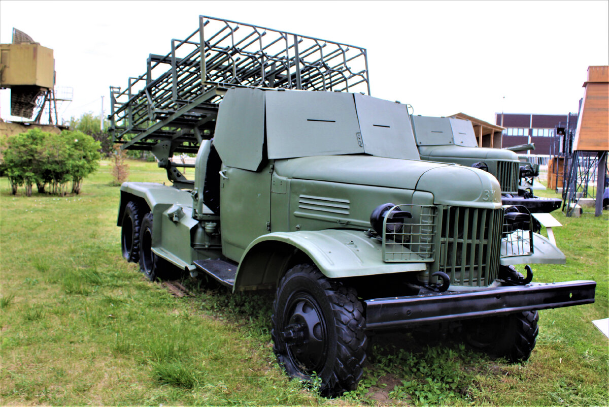 ЗИЛ-151, созданный для СА возможно, как копия Studebaker US6, его  модификацию выпускали 35 лет, рассказываю | Авторемонт и техника | Дзен