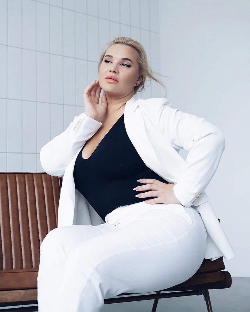 Ivory Kalber Model, Curvy fashion, Curvy woman